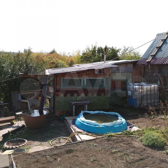 Дача 10 м² на участке 6 сот.