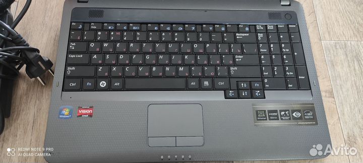 Ноутбук Samsung