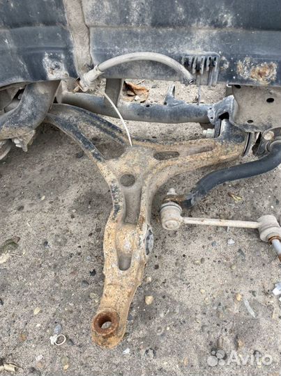 Передние рычаги mercedes benz ml w164