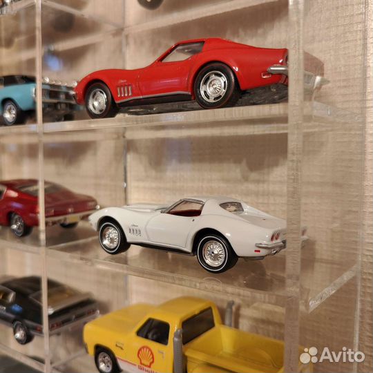 Johnny Lightning Chevrolet Corvette C3