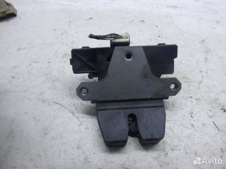 Замок багажника ford C-MAX 2003