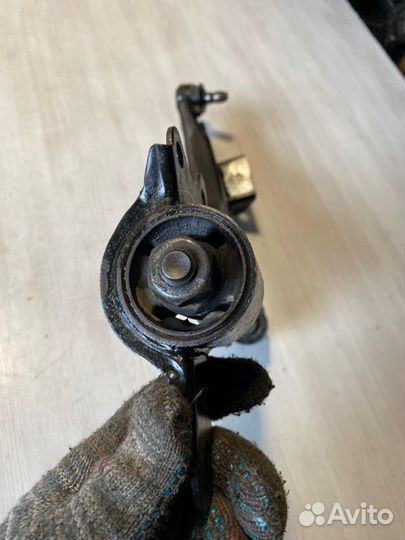 Рычаг подвески передний левый Chevrolet Epica