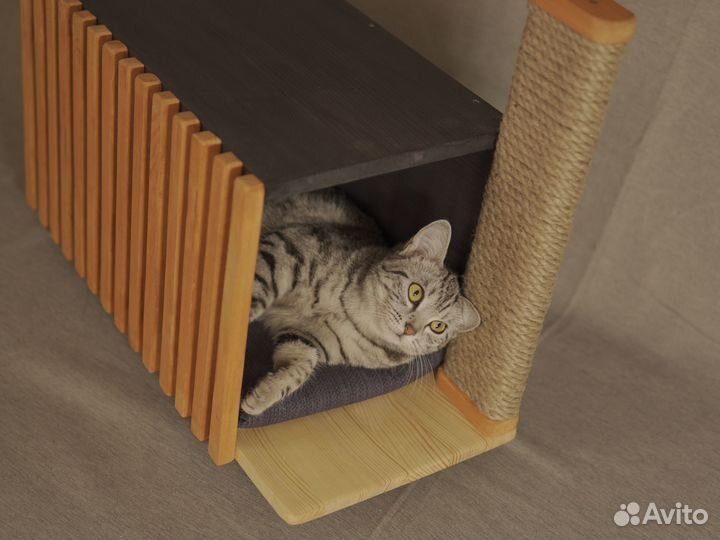 Домик для кошки в стиле 