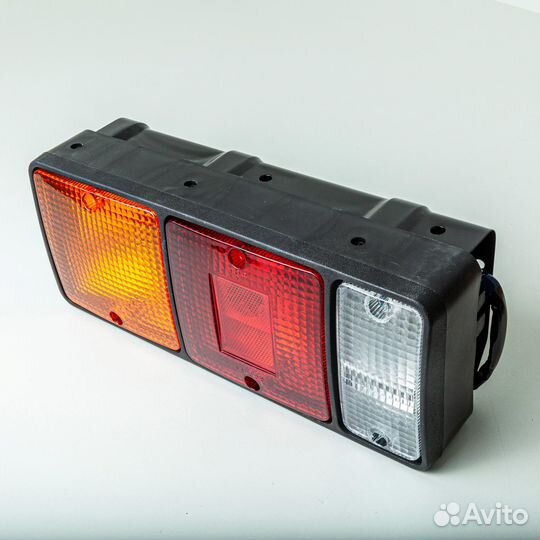 Стоп сигнал MMC canter, левый, широкий, ootoko