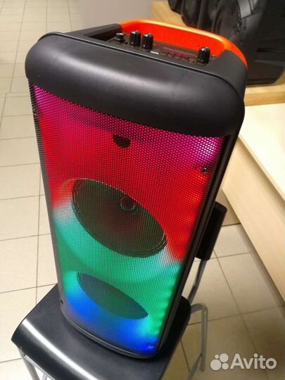 Мощная портативная колонка большая