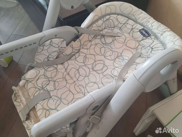 Стульчик для кормления chicco