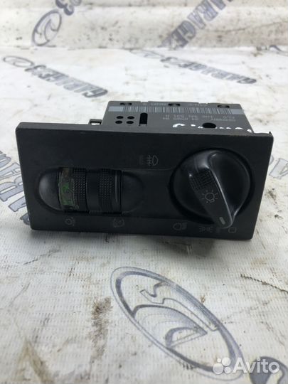 Переключатель света фар Volkswagen Golf 3