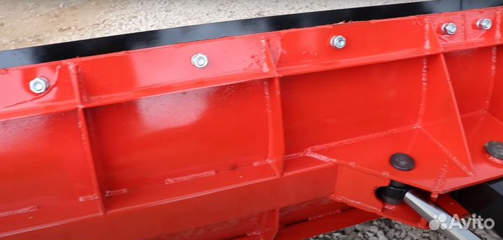 Отвал с гидраповоротом на Т40 Монолит ок2500