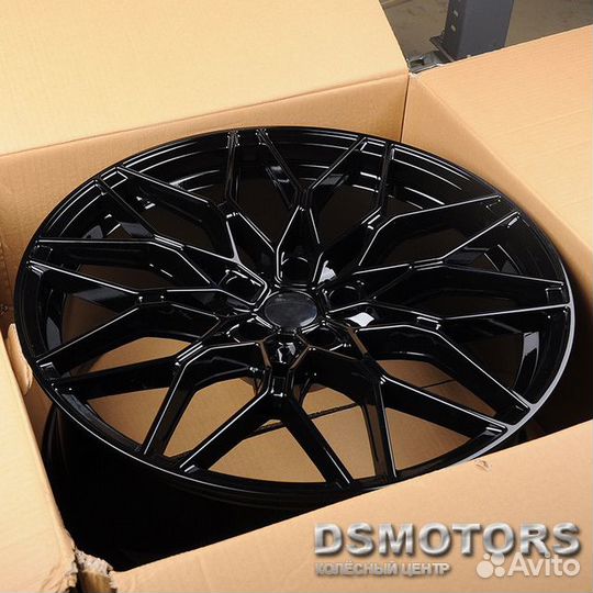 Диски 0292 8.5/20 5x120 ET25 d72.6 gloss black