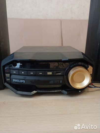 Музыкальный центр philips