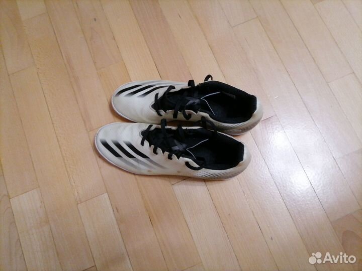 Футзалки adidas messi