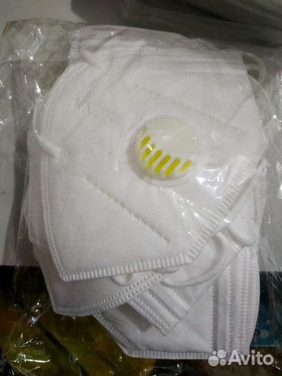 Маска-респиратор KN 95 с клапаном