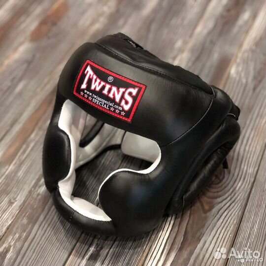 Боксерский шлем