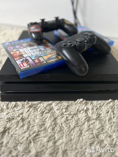 Sony PS4 pro 1tb