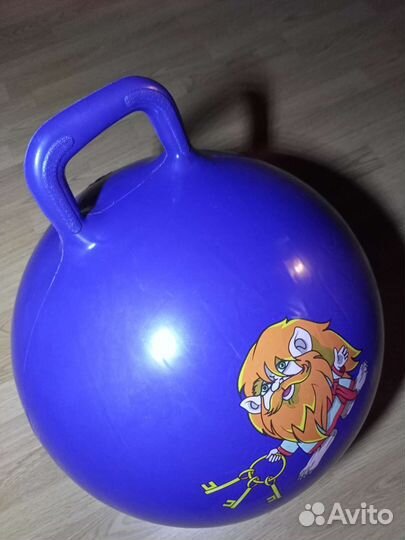 Мяч надувной большой с ручкой