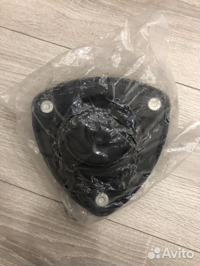 Опора амортизатора toyota camry 70 48609-33260