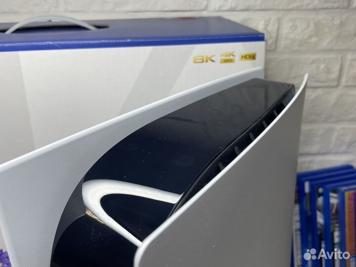 Sony PlayStation 5 / 500 Игр в подарок