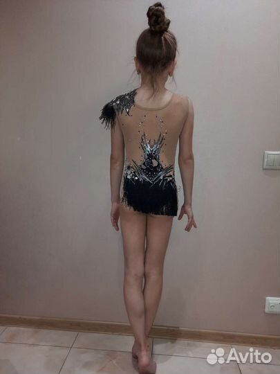 Купальник для художественной гимнастики