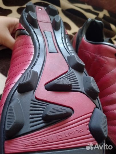 Футбольный бутсы