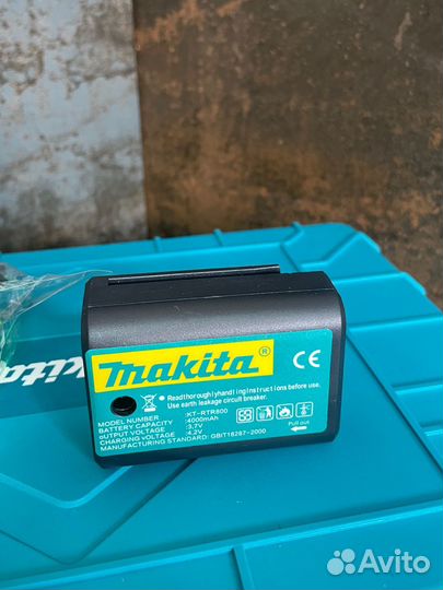 Лазерный уровень Makita 4D нивелир 16 линий