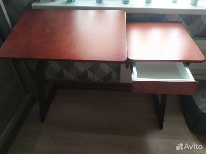 Растущая парта и стул 