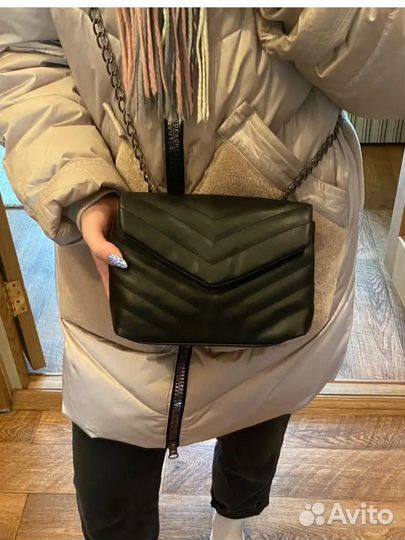 Сумка кроссбоди через плечо