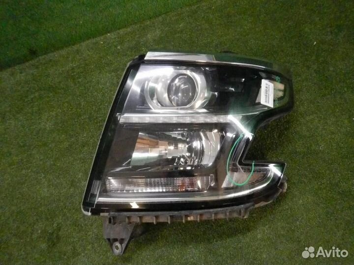 Фара левая Chevrolet Tahoe