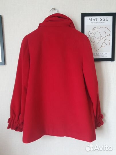Красное полупальто укороченное пальто женское