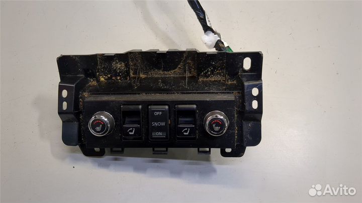 Кнопка обогрева сидений Infiniti EX35, 2012