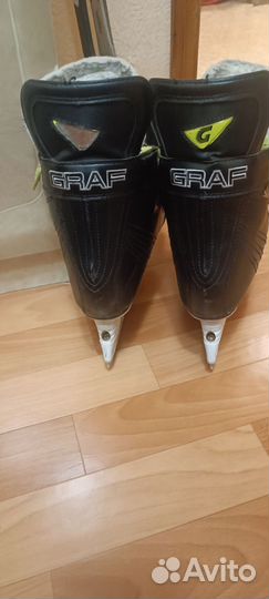 Коньки хоккейные