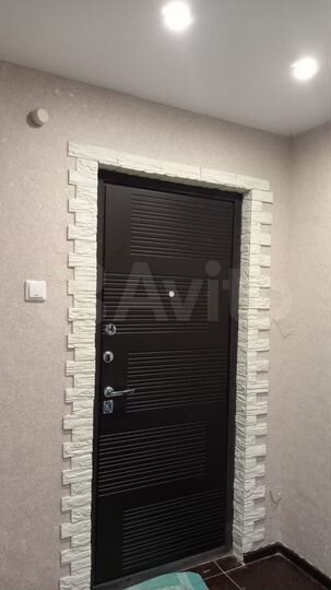 2-к. квартира, 56 м², 9/9 эт.