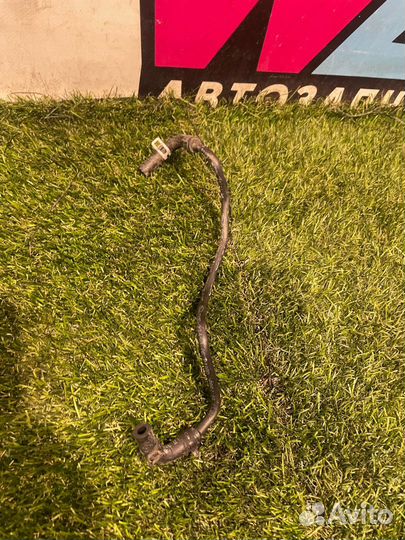 Патрубок (трубопровод, шланг) Ford Mustang