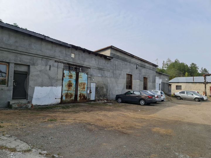Производство, 1200 м²