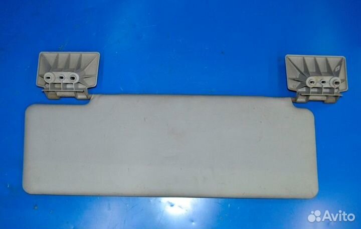 Солнцезащитный козырек в салоне, центральный renau