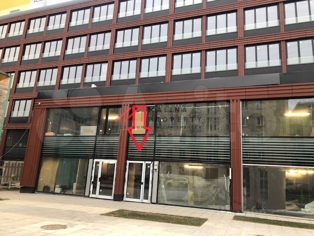 Сдам торговое помещение, 380 м²