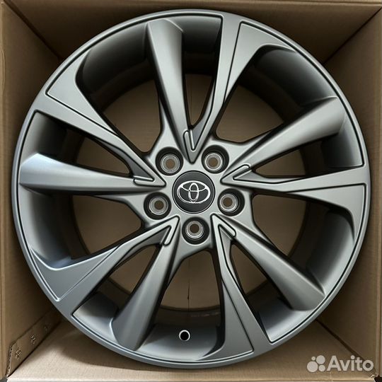 Диски на Toyota r18 Новые комплект