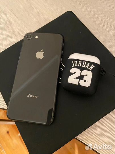 Apple iPhone 8 64gb