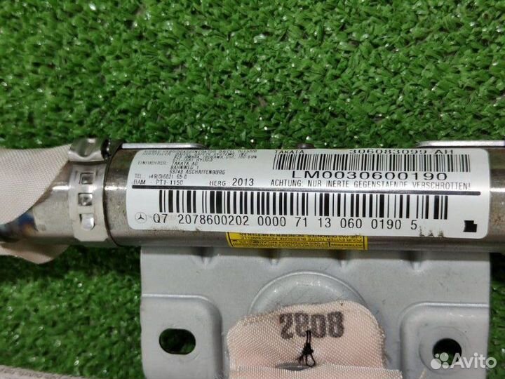 Шторка безопасности правая Mercedes-Benz E-Class