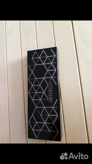 Artdeco тени. Палетка теней магнитная