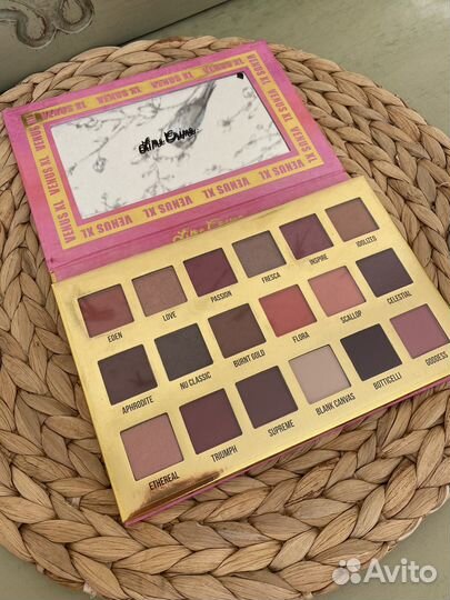 Тени: Lime Crime;Urban Decay; Huda; Pat McGrath