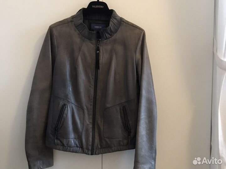 Куртка джинсовая