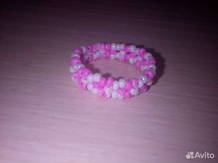 Конечно из бисера