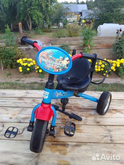 Детский трехколесый бу