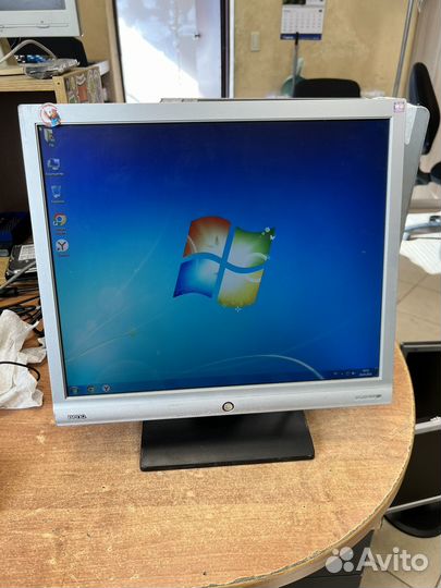 Монитор Viewsonic 17