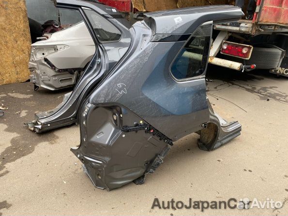 Toyota RAV4 (2017-2021г) задняя правая четверть