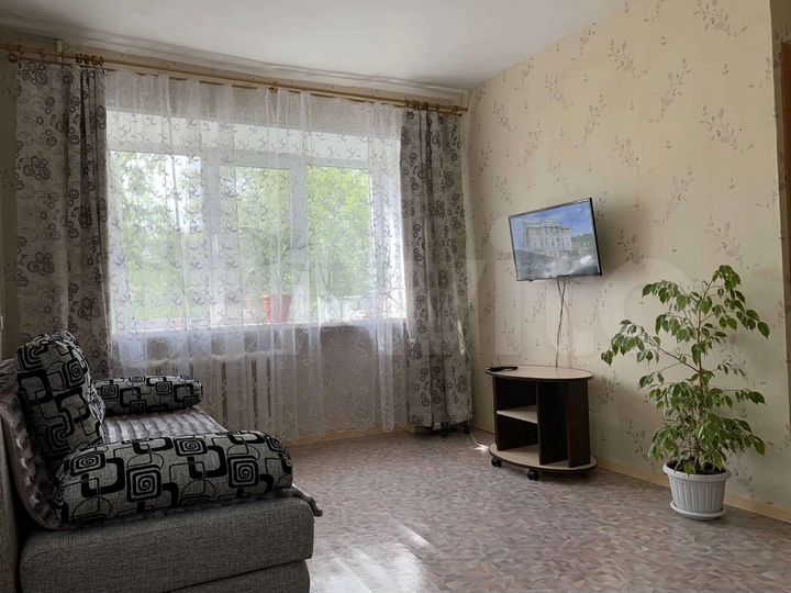 1-к. квартира, 35 м², 4/5 эт.
