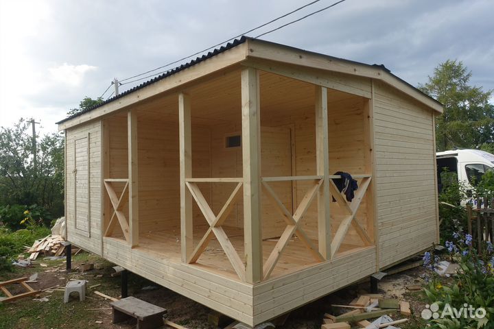 Дачный домик 4.6х5.8м.с крыльцом