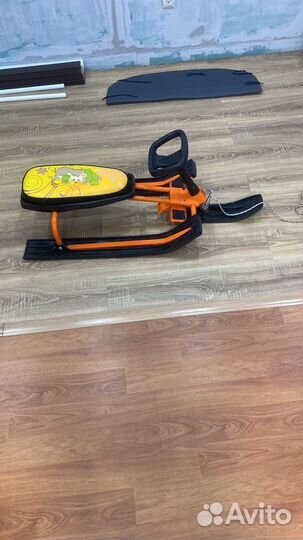 Детские санки-снегоход