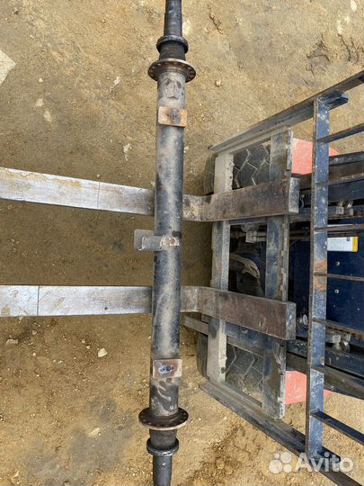 Ось для прицепа