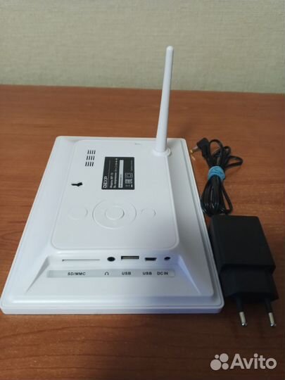 Цифровая фото рамка dexp